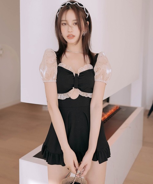 OSYAREVO(オシャレボ)の「バックリボン パフスリーブ ワンピース 水着 レディース(水着・レディース・ブラック/ブルー/ライトカーキ・MEDIUM/LARGE/X-LARGE)」の7枚目の写真