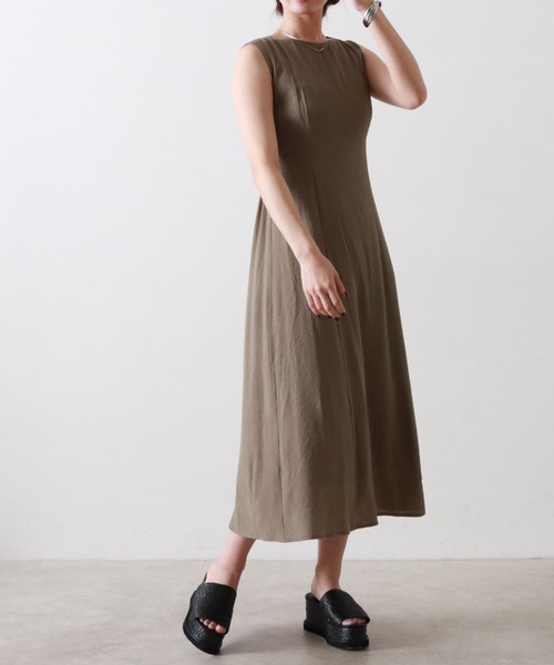 Cheek(チーク)の「バックシャンノースリーブワンピース(ワンピース・レディース・ブラック/ブラウン/オレンジ・MEDIUM)」の18枚目の写真