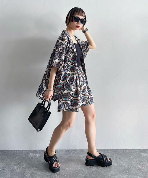 PAGEBOY（ページボーイ）の「モードアロハシャツ / セットアップ対応（シャツ/ブラウス・レディース・オフホワイト/ターコイズブルー/パープル系その他・FREE）」の6枚目の写真