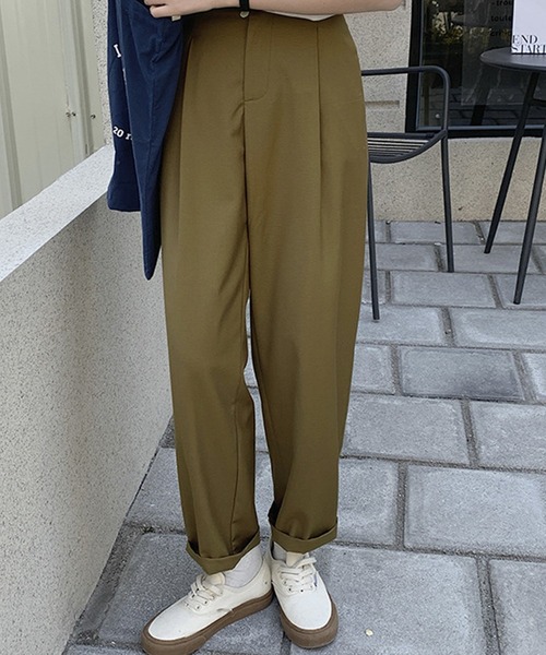 DAY CLOSET(デイ クローゼット)の「レディース タック入りストレートカラースラックス(スラックス・レディース・スモークピンク/ブラック/オフホワイト/カーキブラウン・M/L/S)」の3枚目の写真