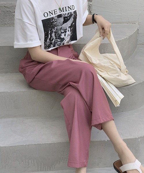 DAY CLOSET(デイ クローゼット)の「レディース タック入りストレートカラースラックス(スラックス・レディース・スモークピンク/ブラック/オフホワイト/カーキブラウン・M/L/S)」の6枚目の写真