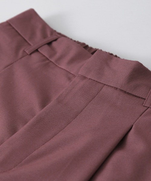 DAY CLOSET(デイ クローゼット)の「レディース タック入りストレートカラースラックス(スラックス・レディース・スモークピンク/ブラック/オフホワイト/カーキブラウン・M/L/S)」の22枚目の写真