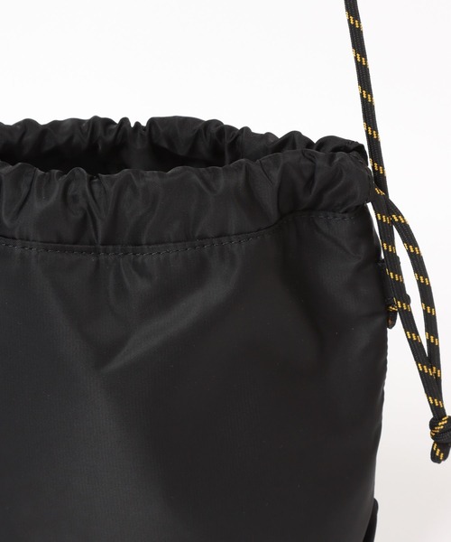 LEPSIM(レプシィム)の「ナイロンキンチャクショルダー 344083(ショルダーバッグ・レディース・オレンジ/カーキ/ブラック・ONE SIZE)」の12枚目の写真