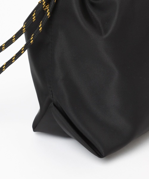 LEPSIM(レプシィム)の「ナイロンキンチャクショルダー 344083(ショルダーバッグ・レディース・オレンジ/カーキ/ブラック・ONE SIZE)」の14枚目の写真