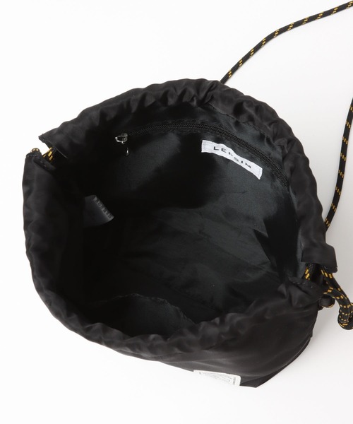 LEPSIM(レプシィム)の「ナイロンキンチャクショルダー 344083(ショルダーバッグ・レディース・オレンジ/カーキ/ブラック・ONE SIZE)」の18枚目の写真