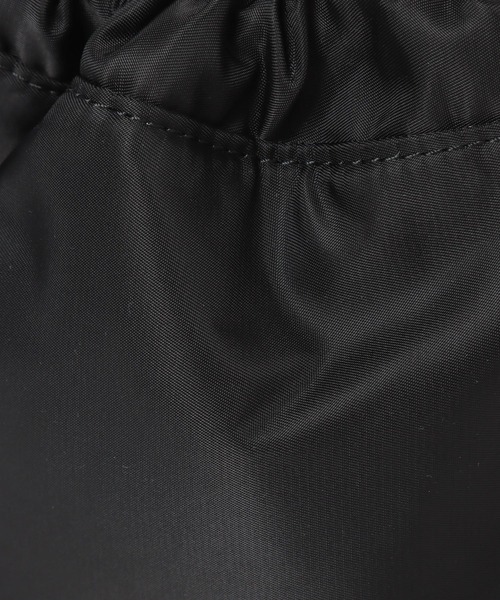 LEPSIM(レプシィム)の「ナイロンキンチャクショルダー 344083(ショルダーバッグ・レディース・オレンジ/カーキ/ブラック・ONE SIZE)」の20枚目の写真