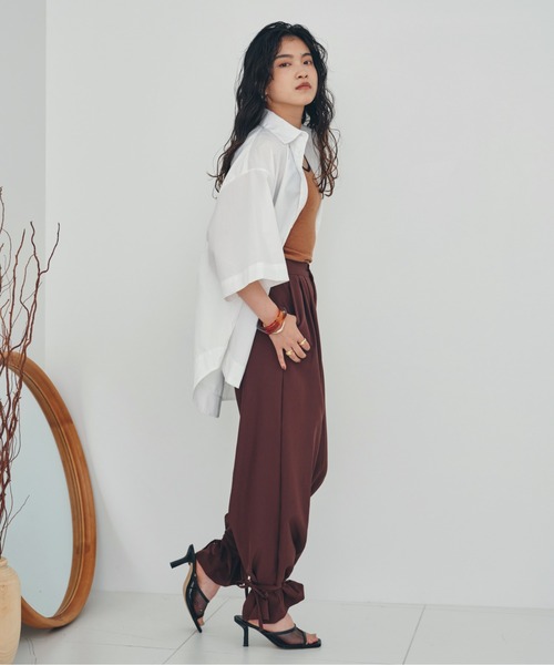 HANNE(アン)の「オーバーサイズハーフシャツ(シャツ/ブラウス・レディース・ホワイト/ブラック/ブルー・フリー/FREE)」の11枚目の写真