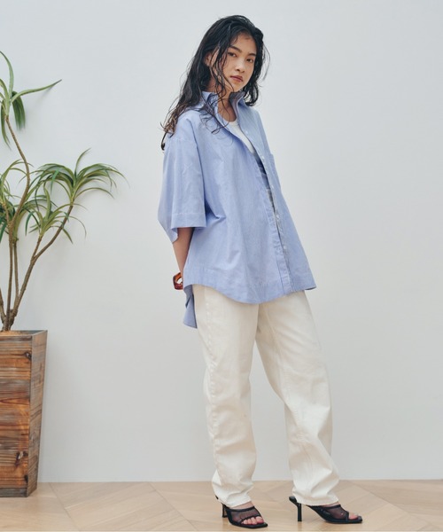 HANNE(アン)の「オーバーサイズハーフシャツ(シャツ/ブラウス・レディース・ホワイト/ブラック/ブルー・フリー/FREE)」の18枚目の写真