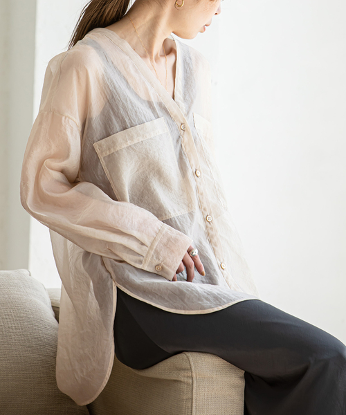 NOBLE Vカラーシースルーシャツ◆  ¥16,500 Noble（ノーブル）の「Vカラーシースルービッグポケットシャツ