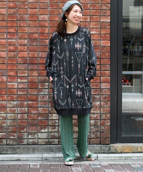 チチカカ（チチカカ）の「インディアンプリントスウェットワンピース（ワンピース・レディース・ブラック/ベージュ/イエロー・FREE）」の15枚目の写真