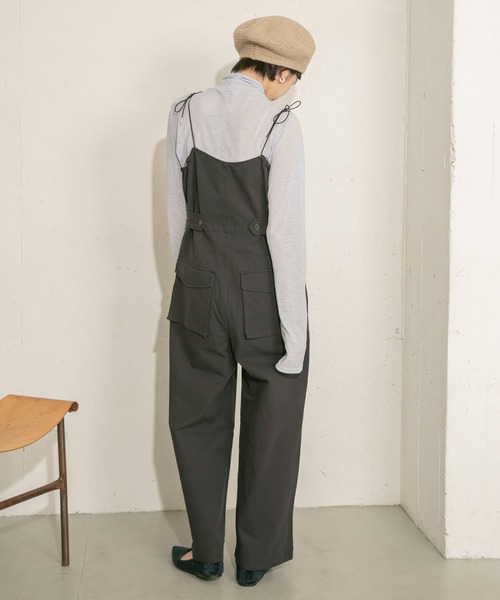 KBF(ケイビーエフ)の「ドローコードサロペット(サロペット/オーバーオール・レディース・ネイビー/ライトベージュ・ONE)」の6枚目の写真