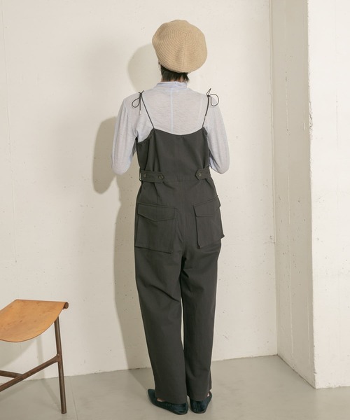 KBF(ケイビーエフ)の「ドローコードサロペット(サロペット/オーバーオール・レディース・ネイビー/ライトベージュ・ONE)」の12枚目の写真