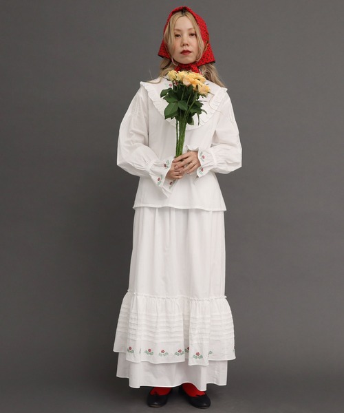 peu pres（プープレ）の「ホーリー刺繍スカート（スカート・レディース・ホワイト/ブラック・FREE）」の2枚目の写真