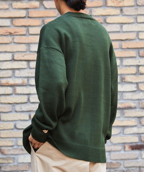 FREAK'S STORE（フリークスストア）の「WEB限定 KELTY×FREAK'S STORE/ケルティ 別注 フロントロゴ クルーネックニット/プルオーバー（ニット/セーター・メンズ・ブラック/グレー/ベージュ/オリーブ/ネイビー・SMALL/MEDIUM/LARGE）」の22枚目の写真