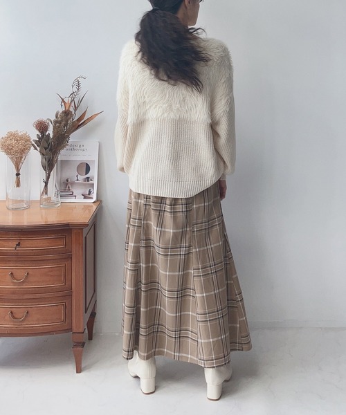 AS KNOW AS plus（アズノゥアズプラス）の「♪シャギー切替ゆるニット（ニット/セーター・レディース・ブルー/グリーン/アイボリー/グレイッシュベージュ/マスタード/ブルーグレー/グレー系/ブルー系/ブルー系その他/ボルドー・FREE）」の18枚目の写真