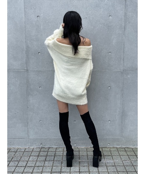 ENVYM(アンビー)の「オフショルフェザーOP(ワンピース・レディース・ベージュ/ホワイト/ブラック・FREE)」の10枚目の写真