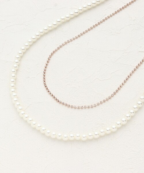 SHOO・LA・RUE（シューラルー）の「◆【セレモニー】キラキラチェーン&フェイクパールネックレス（ネックレス・レディース・シルバー/ゴールド/ピンクゴールド・00）」の5枚目の写真