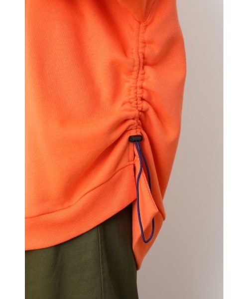 RODEO CROWNS WIDE BOWL（ロデオクラウンズワイドボウル）の「シャーリング カラーチュニックトップス（スウェット・レディース・ピンク/オレンジ/グレー×ホワイト/グリーン/ネイビー・FREE）」の8枚目の写真