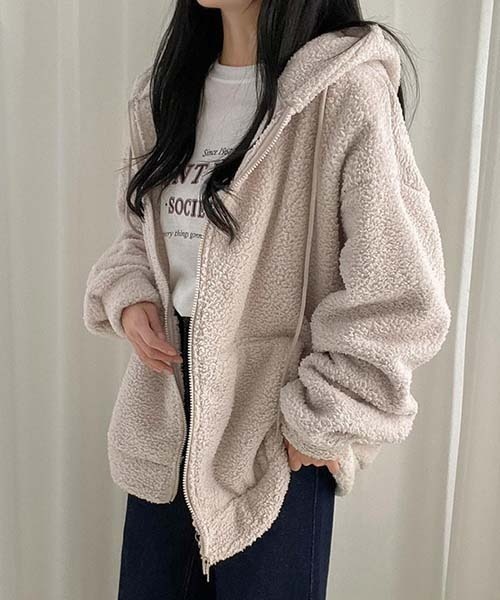 SONA（ソナ）の「SONYUNARA ボアフリースフードジップアップ（ブルゾン・レディース・ブラック/チャコールグレー/クリーム・ONESIZE）」の8枚目の写真