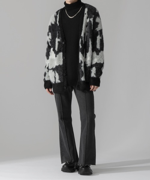 Adoon plain（アドーンプレーン）の「【Adoon plain】アブストラクトシャギールーズカーディガン（カーディガン/ボレロ・メンズ・ブラック/ベージュ/グリーン・MEDIUM/LARGE）」の7枚目の写真