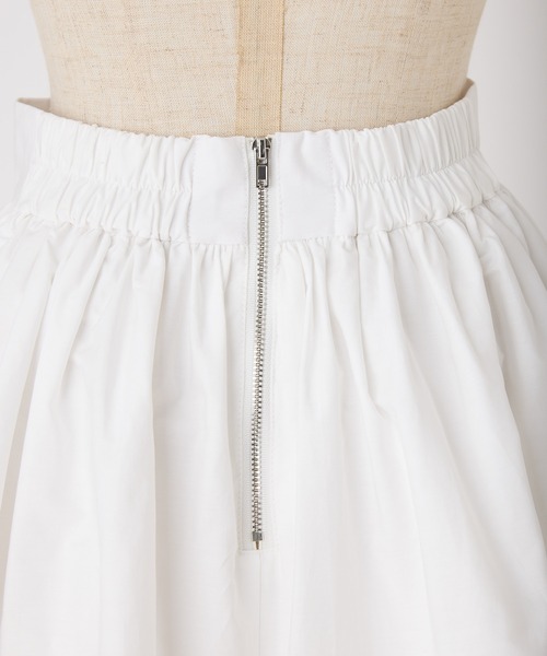 one after another NICE CLAUP（ワンアフターアナザーナイスクラップ）の「コットンボリュームスカート（スカート・レディース・ブラック/アイボリー・FREE）」の8枚目の写真