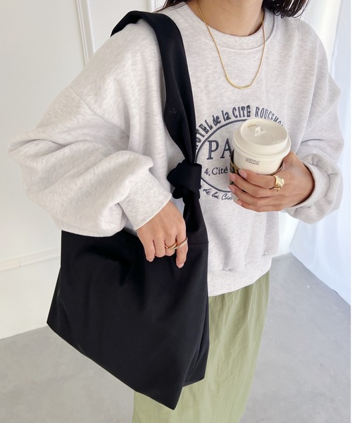 MYMOOD.(マイムード)の「【A4サイズ収納可】2WAYノットハンドルトートバッグ(トートバッグ・レディース・ブラック/アイボリー・FREE)」の19枚目の写真