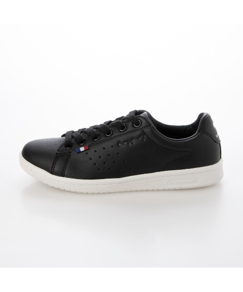 le coq sportif(ルコックスポルティフ)の「コートスタイルスニーカー(LA ローラン LE / LA ROLAND LE(スニーカー・レディース・ブラック/ホワイト系その他2/ホワイト/サーモンピンク/アッシュグレー/ブラック×ブラック・22.5cm/23cm/23.5cm/24cm/24.5cm/25cm)」の7枚目の写真