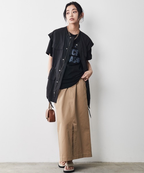 CHIC STYLE(シックスタイル)の「<大きいサイズ>ロゴプリントTシャツ シックスタイル(Tシャツ/カットソー・レディース・オフホワイト/ブラック・4L/LL/3L/5L/L)」の17枚目の写真