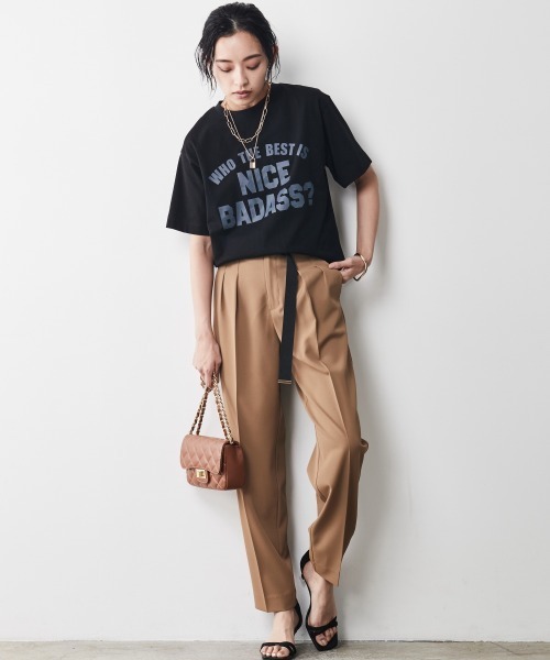 CHIC STYLE(シックスタイル)の「<大きいサイズ>ロゴプリントTシャツ シックスタイル(Tシャツ/カットソー・レディース・オフホワイト/ブラック・4L/LL/3L/5L/L)」の6枚目の写真