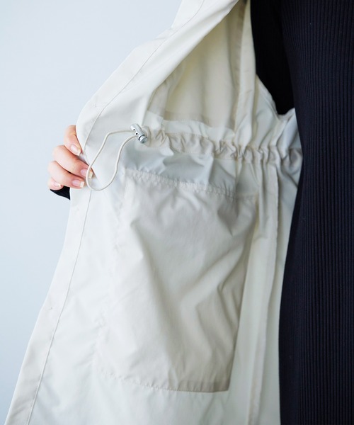 LIAN（リアン）の「ナイロンタッチドロストミリタリーベスト（ベスト・レディース・ブラック/カーキ/アイボリー・FREE）」の16枚目の写真