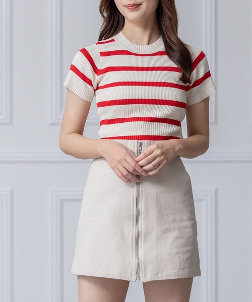 clear(クリア)の「×半袖編地切替ショートニットトップス(ニット/セーター・レディース・オレンジ/ブルー/ホワイト×ネイビー/ホワイト×レッド/オフホワイト/ブラック・F)」の3枚目の写真