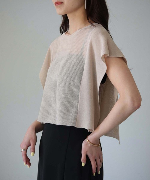 cheriella（シェリエラ）の「【cheriella】スクエアスリーブシアーショートニット SQUARE SLEEVE SHEER SHORT KNIT（ニット/セーター・レディース・ブルー/ライトベージュ/ブラック/カーキ・M）」の10枚目の写真