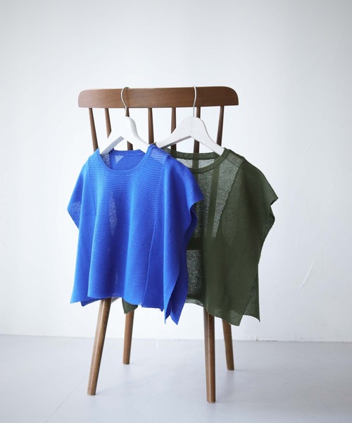 cheriella（シェリエラ）の「【cheriella】スクエアスリーブシアーショートニット SQUARE SLEEVE SHEER SHORT KNIT（ニット/セーター・レディース・ブルー/ライトベージュ/ブラック/カーキ・M）」の5枚目の写真