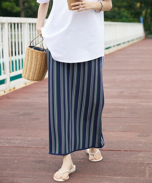 CRAFT STANDARD BOUTIQUE(クラフトスタンダードブティック)の「ストライプナロースカート(スカート・レディース・ネイビー/アイボリー・FREE)」の2枚目の写真