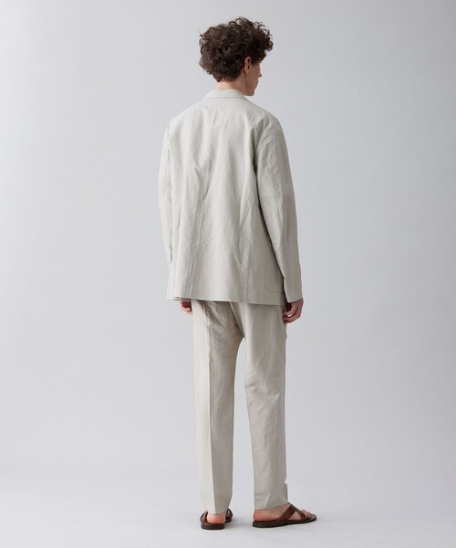 UNFILO（アンフィーロ）の「ライトリネン テーラード ジャケット（テーラードジャケット・メンズ・ブラック系/パイングリーン系/ベージュ系・LARGE/MEDIUM）」の9枚目の写真