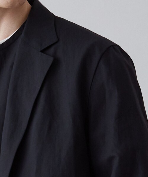 UNFILO（アンフィーロ）の「ライトリネン テーラード ジャケット（テーラードジャケット・メンズ・ブラック系/パイングリーン系/ベージュ系・LARGE/MEDIUM）」の15枚目の写真