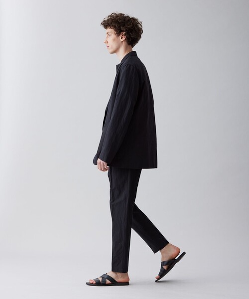 UNFILO（アンフィーロ）の「ライトリネン テーラード ジャケット（テーラードジャケット・メンズ・ブラック系/パイングリーン系/ベージュ系・LARGE/MEDIUM）」の18枚目の写真