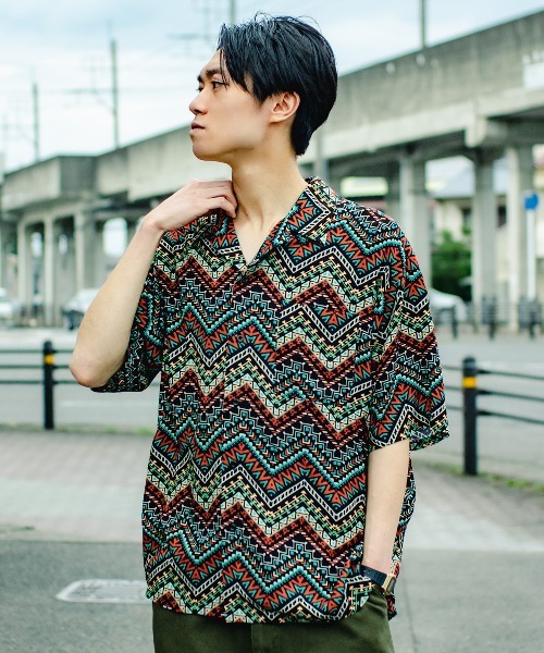 SUGGESTION(サジェッション)の「SUGGESTION とろみ 総柄 レーヨン ワイド 半袖オープンカラーシャツ 2023SS(シャツ/ブラウス・メンズ・A/B/C/D/E/F・M/L)」の14枚目の写真