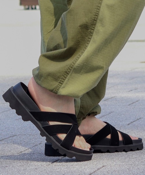 Dedes（デデス）の「軽量厚底 ストラップサンダル スライドサンダル（サンダル・メンズ・ブラック系1/ブラック系2・M/L/LL）」の5枚目の写真