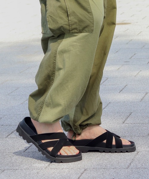 Dedes（デデス）の「軽量厚底 ストラップサンダル スライドサンダル（サンダル・メンズ・ブラック系1/ブラック系2・M/L/LL）」の6枚目の写真