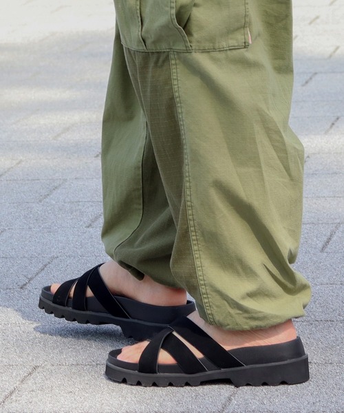 Dedes（デデス）の「軽量厚底 ストラップサンダル スライドサンダル（サンダル・メンズ・ブラック系1/ブラック系2・M/L/LL）」の7枚目の写真