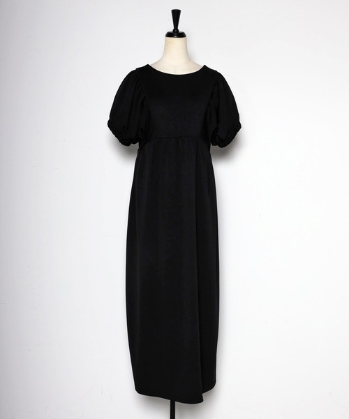 バックオープンパフスリーブコクーンワンピース