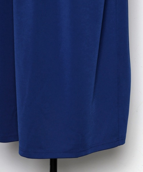 バックオープンパフスリーブコクーンワンピース