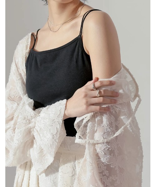 Re:EDIT（リエディ）の「ダブルストラップフライスカップ付きキャミソール（その他アンダーウェア/インナー・レディース・ブラック/ホワイト系その他・MEDIUM/LARGE/SMALL）」の5枚目の写真