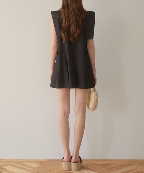 ACYM Sheer sleeve mini ワンピース ACYM（アシーム）の「Sheer sleeve mini ワンピース（ワンピース