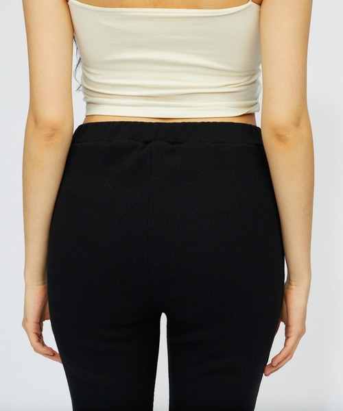 FOREVER 21（フォーエバー トゥエンティーワン）の「カットハーフレギンス（その他パンツ・レディース・ブルー系その他2/オフホワイト/ブラック・SMALL/MEDIUM）」の17枚目の写真