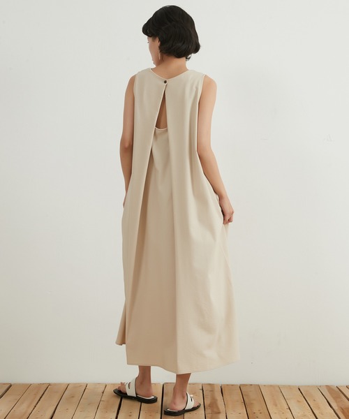 白 S ねじり 背中開き ワンピース 新品 即納 リネン 麻 月華