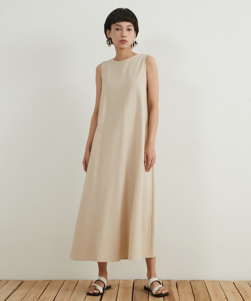 On One's Own（オンワンズオン）の「On One's Own リネンミックスAライン背中開きワンピース（ワンピース・レディース・テラコッタ/サンドベージュ/ネイビー/ブラック・M/L）」の7枚目の写真