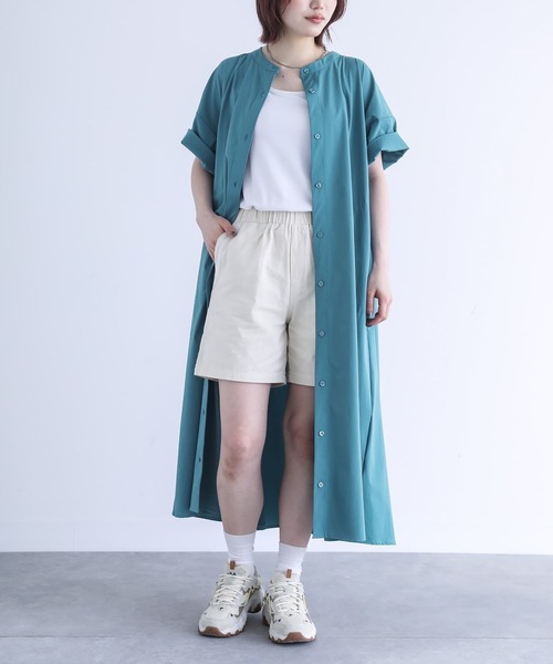 n'OrLABEL(ノアールレーベル)の「【機能素材】『多機能バンドカラーワンピース』(シャツワンピース・レディース・ベージュ/ブラック/グレイッシュブルー/カーキ・FREE)」の4枚目の写真