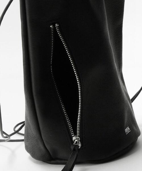 REN（レン）の「＜REN × monkey time＞ PIG ZIP CANISTER MTSP/ショルダーバッグ（ショルダーバッグ・メンズ・ブラック・FREE）」の4枚目の写真